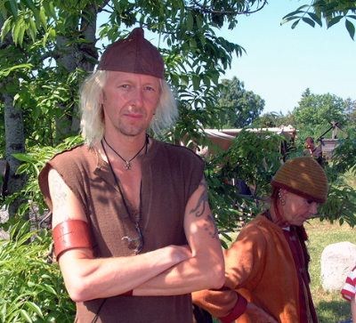 Alle guidene har 'original-kostyme'fra  vikingetiden.