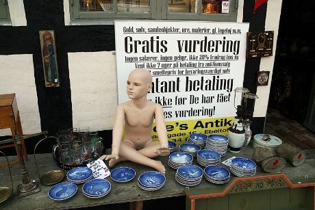 Her kan du få taksert antikvitetene