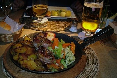 Møllepanne - god og svært rikelig porsjon - rimeligt var det også !