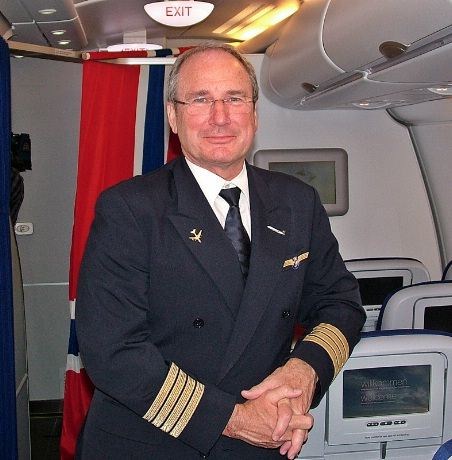 Lufthansas sjefspilot Jürgen Raps var kaptein på Skandinaviaturen . Han hadde sin første tur med Airbus A 380  under testingen for fem år siden og kunne ikke få lovprist flyet godt nok !